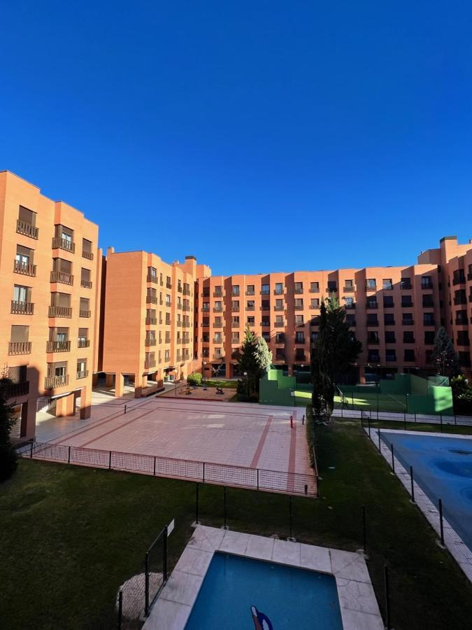 Samaniego Suite, Airport, Ifema Turistico Μαδρίτη Εξωτερικό φωτογραφία
