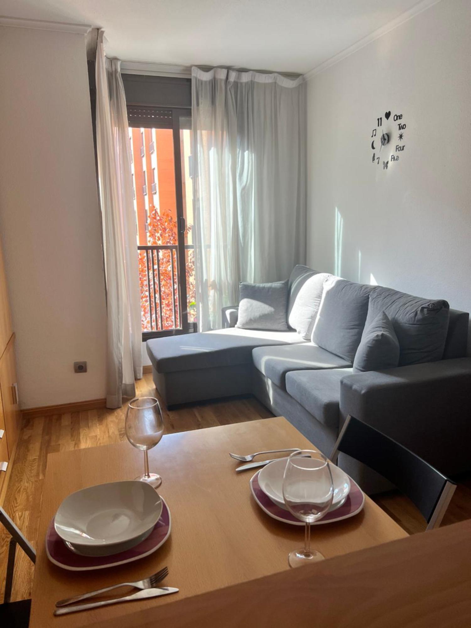 Samaniego Suite, Airport, Ifema Turistico Μαδρίτη Εξωτερικό φωτογραφία