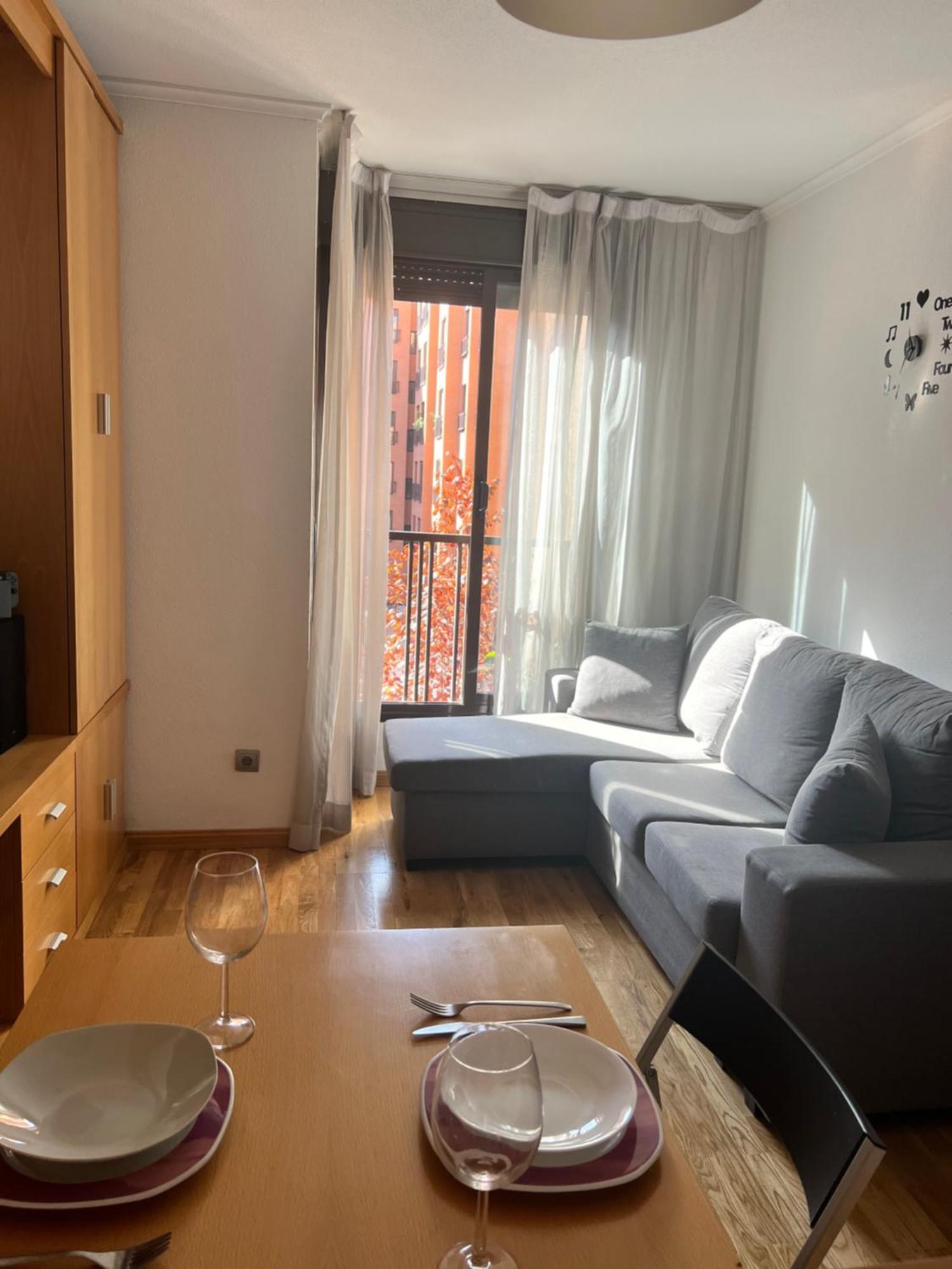 Samaniego Suite, Airport, Ifema Turistico Μαδρίτη Εξωτερικό φωτογραφία